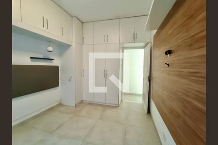 Apartamento à venda com 120m², 3 quartos e sem vaga Apartamento à venda com 120m², 3 quartos e sem vagaSuíte