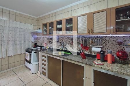 Casa à venda com 180m², 3 quartos e 3 vagasCozinha