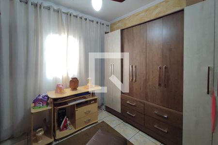 Casa à venda com 180m², 3 quartos e 3 vagasQuarto 2