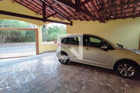 Casa à venda com 180m², 3 quartos e 3 vagasQuintal - Garagem