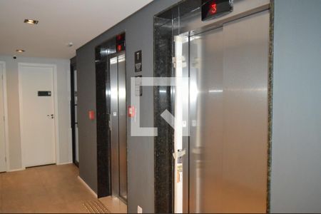 Apartamento à venda com 47m², 2 quartos e 1 vagaElevadores