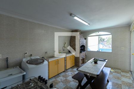 Casa à venda com 240m², 3 quartos e 3 vagas Casa à venda com 240m², 3 quartos e 3 vagasÁrea de Serviço e Churrasqueira