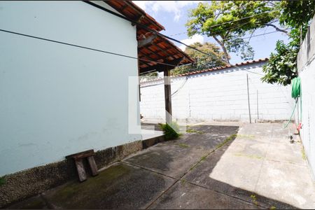 Casa à venda com 360m², 3 quartos e 3 vagas Casa à venda com 360m², 3 quartos e 3 vagasÁrea comum
