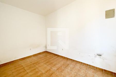 Casa à venda com 320m², 3 quartos e 3 vagas Casa à venda com 320m², 3 quartos e 3 vagasQuarto de Serviço