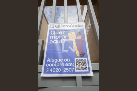 Casa à venda com 200m², 2 quartos e 2 vagasFachada - placa instalada