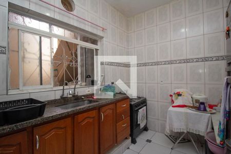 Casa à venda com 200m², 2 quartos e 2 vagasCozinha