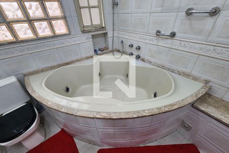 Apartamento à venda com 110m², 3 quartos e 1 vaga Apartamento à venda com 110m², 3 quartos e 1 vagaBanheiro 1