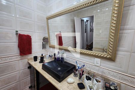 Apartamento à venda com 110m², 3 quartos e 1 vaga Apartamento à venda com 110m², 3 quartos e 1 vagaBanheiro 1