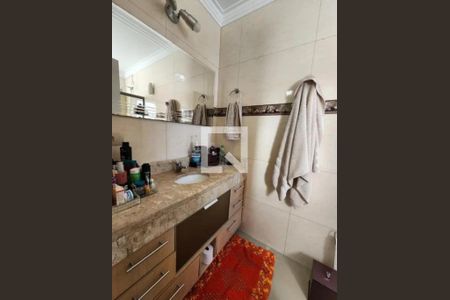 Casa à venda com 223m², 4 quartos e 4 vagas Casa à venda com 223m², 4 quartos e 4 vagasFoto 35
