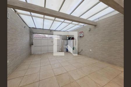 Casa à venda com 223m², 4 quartos e 4 vagas Casa à venda com 223m², 4 quartos e 4 vagasFoto 14