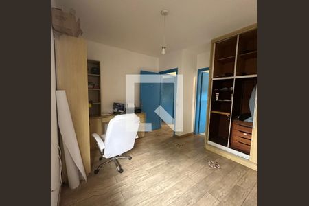 Casa à venda com 450m², 8 quartos e 3 vagasSuíte 1