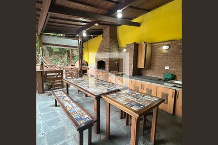 Casa à venda com 450m², 8 quartos e 3 vagasChurrasqueira