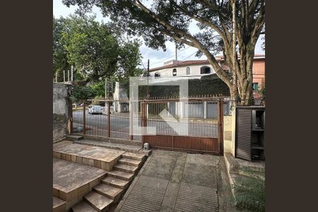 Casa à venda com 450m², 8 quartos e 3 vagasFachada