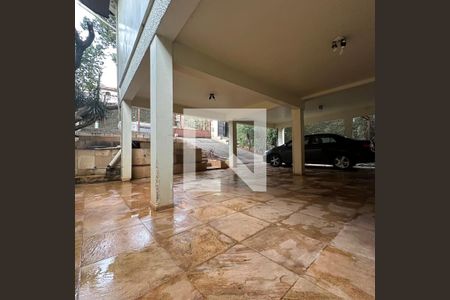 Casa à venda com 450m², 8 quartos e 3 vagasGaragem