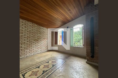 Casa à venda com 450m², 8 quartos e 3 vagasSuíte 1