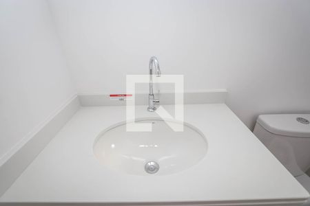 Apartamento à venda com 88m², 2 quartos e 2 vagas Apartamento à venda com 88m², 2 quartos e 2 vagasBanheiro da suite 2