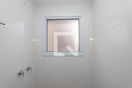 Apartamento à venda com 67m², 2 quartos e 2 vagas Apartamento à venda com 67m², 2 quartos e 2 vagasBanheiro da Suite 2