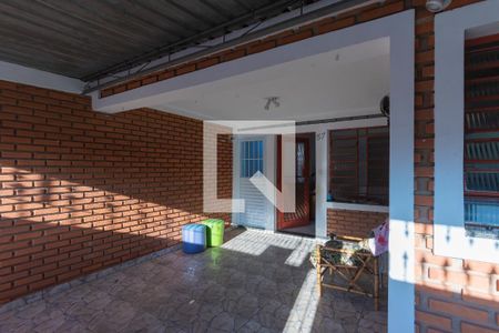 Casa à venda com 90m², 3 quartos e 2 vagas Casa à venda com 90m², 3 quartos e 2 vagasGaragem