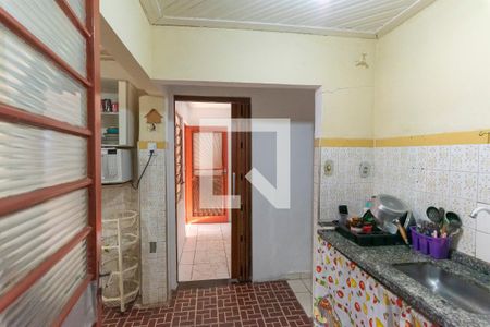 Casa à venda com 90m², 3 quartos e 2 vagas Casa à venda com 90m², 3 quartos e 2 vagasCozinha