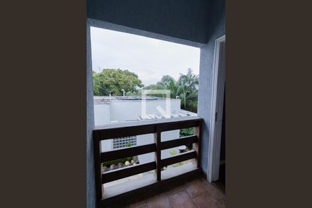 Casa de condomínio à venda com 440m², 4 quartos e 4 vagas Casa de condomínio à venda com 440m², 4 quartos e 4 vagasVaranda Quarto 3