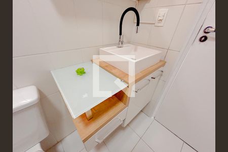 Apartamento para alugar com 33m², 1 quarto e sem vaga Apartamento para alugar com 33m², 1 quarto e sem vagaBanheiro