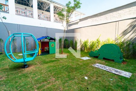 Studio à venda com 27m², 1 quarto e sem vaga Studio à venda com 27m², 1 quarto e sem vagaÁrea comum - Playground