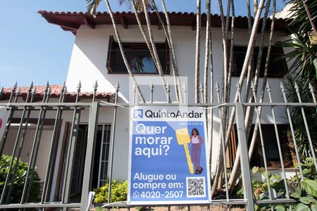 Casa para alugar com 224m², 3 quartos e 3 vagasPlaquinha