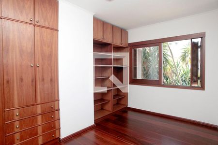 Casa para alugar com 224m², 3 quartos e 3 vagasQuarto 2