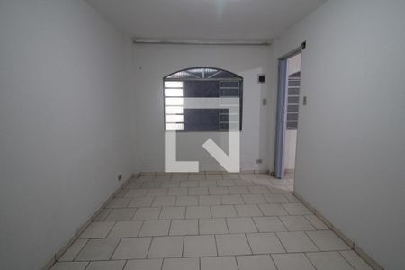 Quarto de casa para alugar com 1 quarto, 43m² em Vila Medeiros, São Paulo