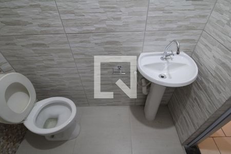 Banheiro de casa para alugar com 1 quarto, 43m² em Vila Medeiros, São Paulo