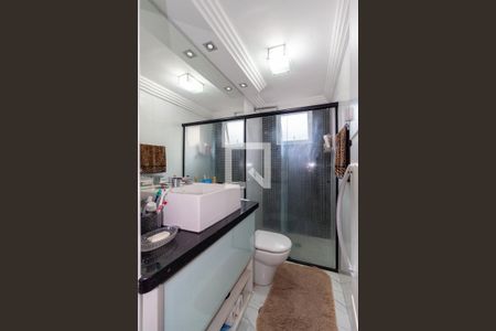 Apartamento à venda com 62m², 2 quartos e 1 vaga Apartamento à venda com 62m², 2 quartos e 1 vagaBanheiro