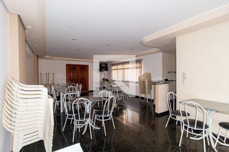 Apartamento à venda com 62m², 2 quartos e 1 vaga Apartamento à venda com 62m², 2 quartos e 1 vagaÁrea comum - Salão de festas