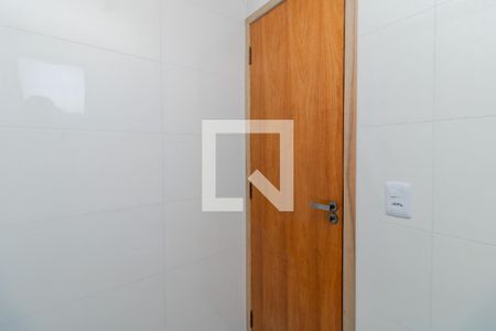 Casa de condomínio à venda com 80m², 2 quartos e 1 vaga Casa de condomínio à venda com 80m², 2 quartos e 1 vagaBanheiro da Suíte 1