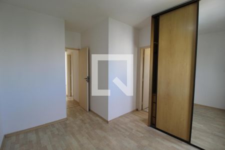 Apartamento à venda com 60m², 2 quartos e 2 vagasQuarto 2