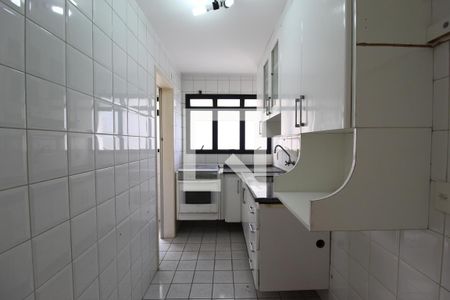 Apartamento à venda com 60m², 2 quartos e 2 vagasCozinha