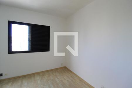 Apartamento à venda com 60m², 2 quartos e 2 vagasQuarto 2