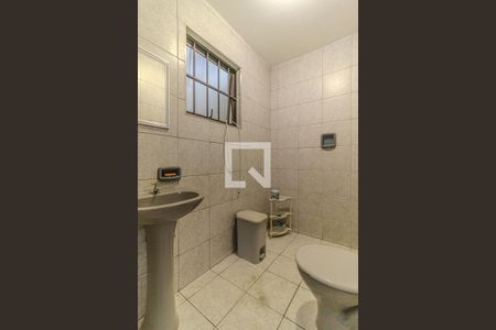 Casa à venda com 533m², 4 quartos e 4 vagasLavabo 3