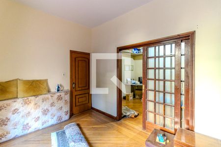 Casa à venda com 533m², 4 quartos e 4 vagasQuarto 1