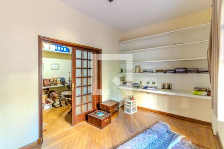 Casa à venda com 533m², 4 quartos e 4 vagasQuarto 1