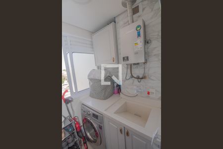 Apartamento para alugar com 69m², 2 quartos e 1 vagaÁrea de serviço 