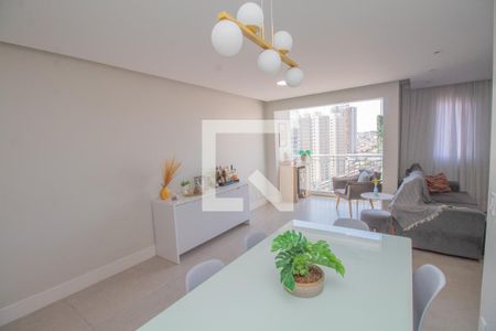 Apartamento para alugar com 69m², 2 quartos e 1 vagaSala