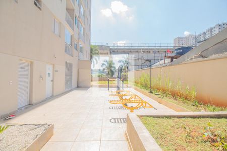 Apartamento para alugar com 69m², 2 quartos e 1 vagaÁrea comum 