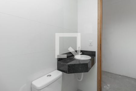 Casa de condomínio à venda com 80m², 2 quartos e 1 vaga Casa de condomínio à venda com 80m², 2 quartos e 1 vagaBanheiro do Quarto 1