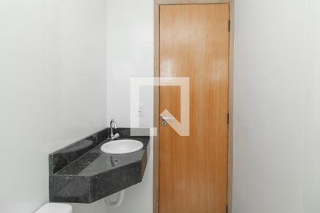 Casa de condomínio à venda com 80m², 2 quartos e 1 vagaBanheiro do Quarto 1 