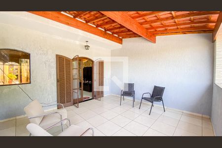 Varanda da Sala  de casa à venda com 3 quartos, 125m² em Jardim Las Vegas, São Bernardo do Campo