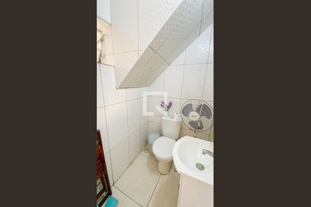 Casa à venda com 125m², 3 quartos e sem vagaÁrea de Serviço - Banheiro