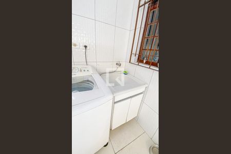 Casa à venda com 125m², 3 quartos e sem vagaÁrea de Serviço