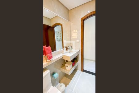 Casa à venda com 125m², 3 quartos e sem vagaLavabo