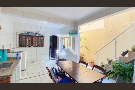 Casa à venda com 125m², 3 quartos e sem vagaÁrea de Serviço