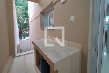 Casa à venda com 340m², 3 quartos e 4 vagasCorredor Quintal